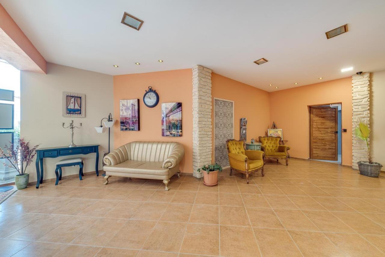 Supreme Beach Apartments Μπαλτσίκ Εξωτερικό φωτογραφία