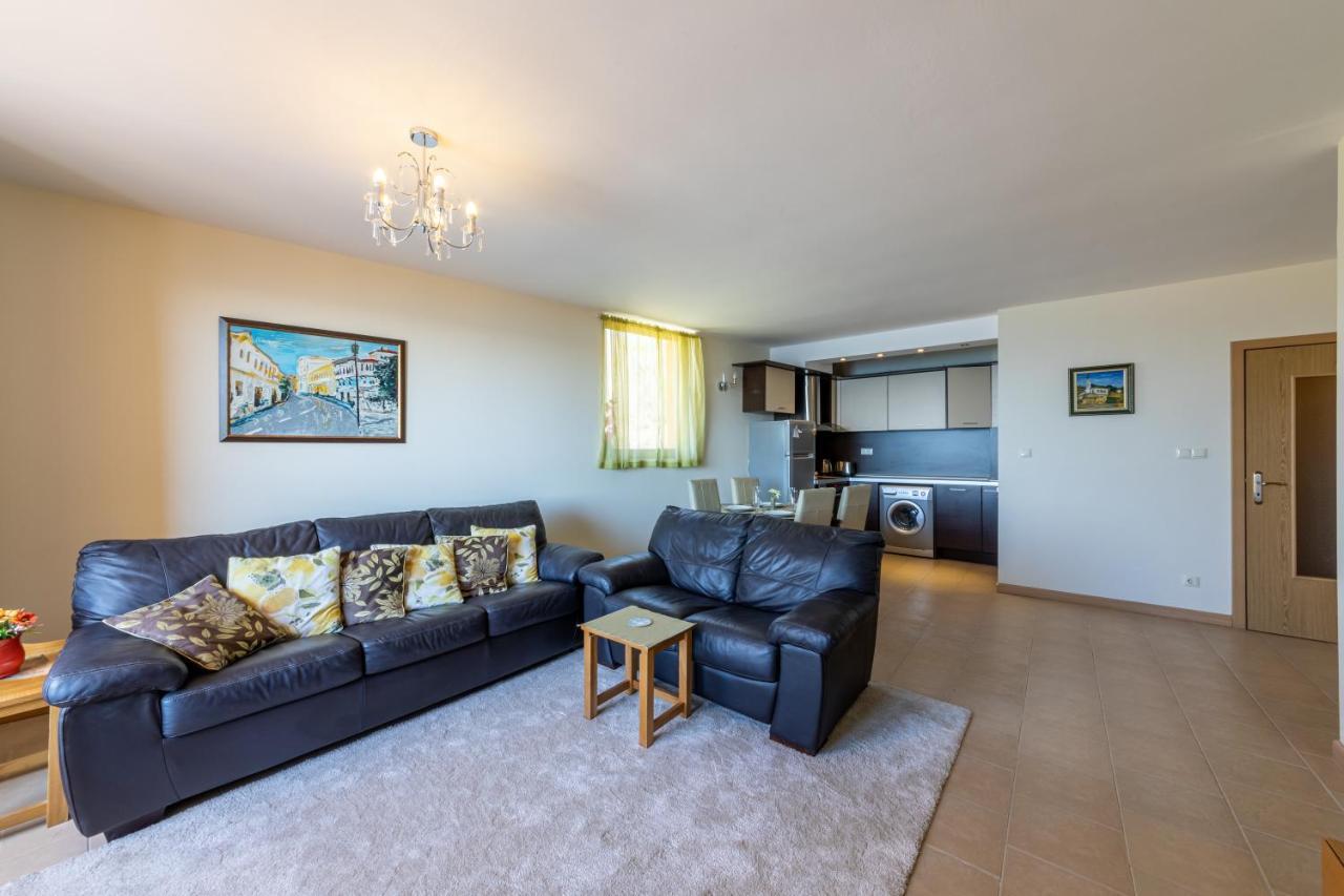 Supreme Beach Apartments Μπαλτσίκ Εξωτερικό φωτογραφία